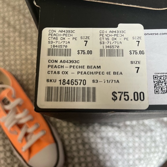 Brand new never worn, women’s size 7 converse running shoes. - Picture 4 of 4